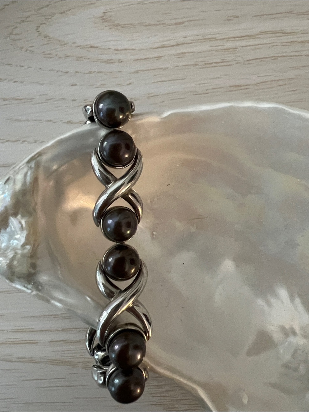 Sterling Silver Dark Gray Pearl Link Bracelet x and o design.